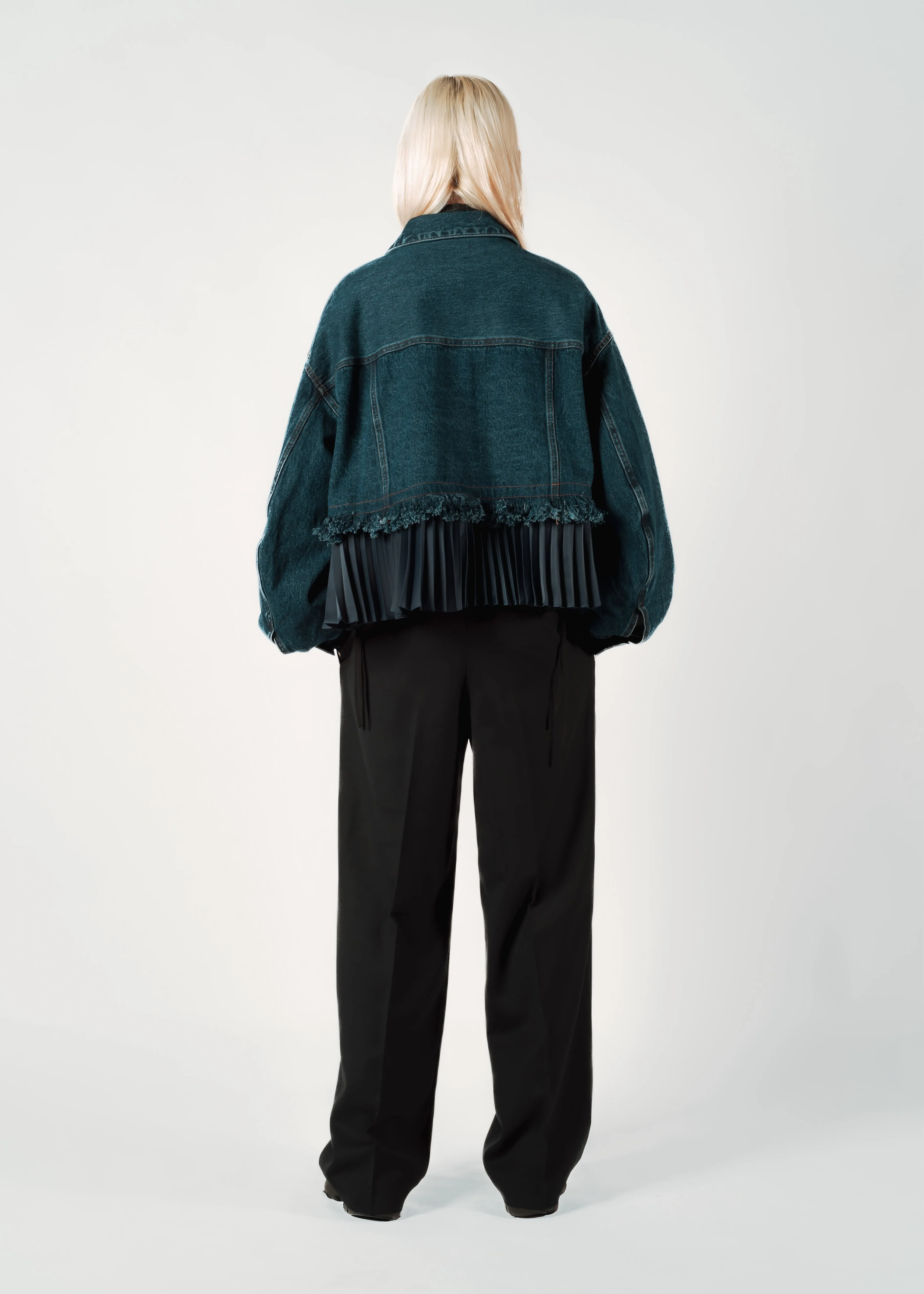 PLEATS DENIM BLOUSON