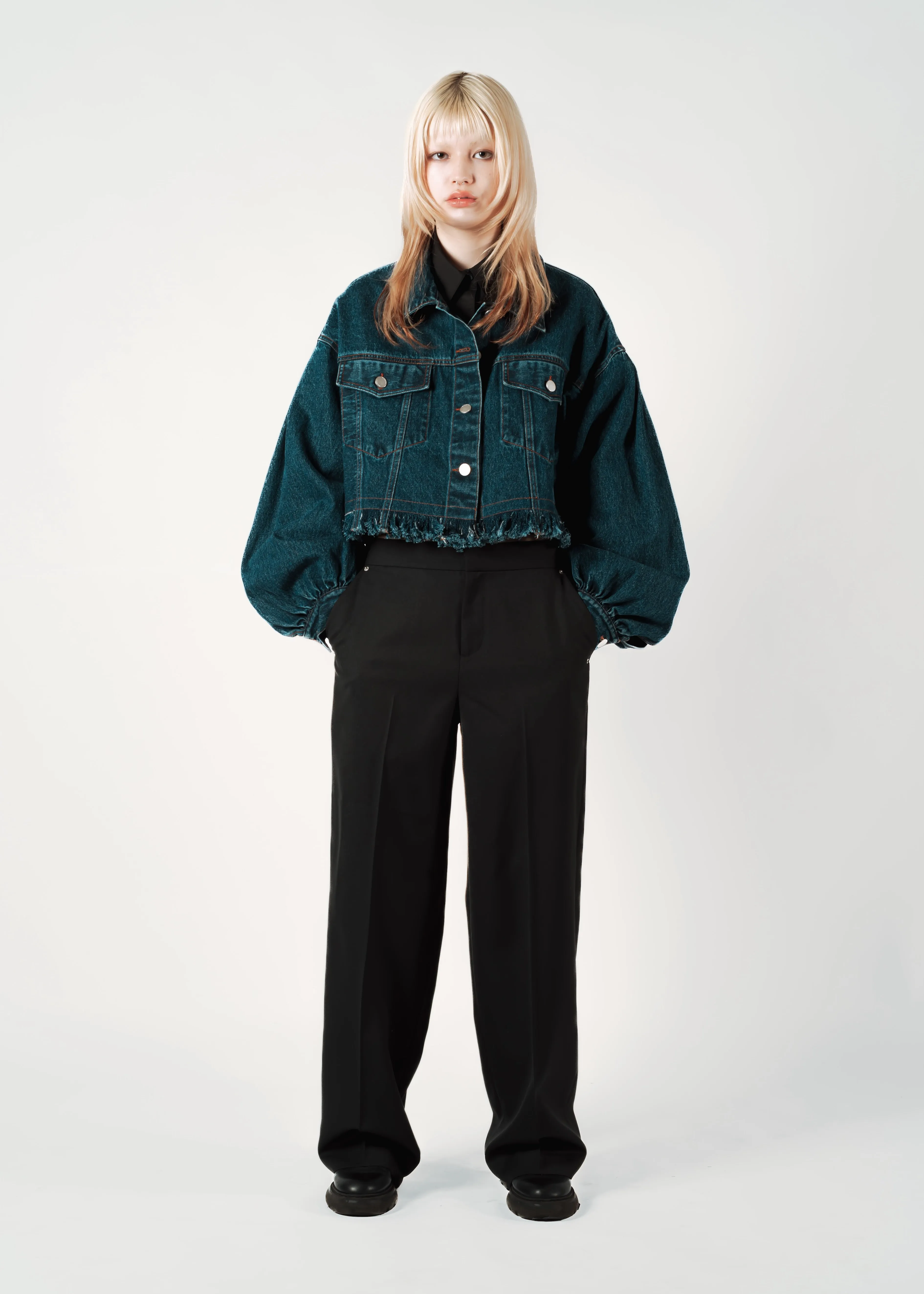 PLEATS DENIM BLOUSON